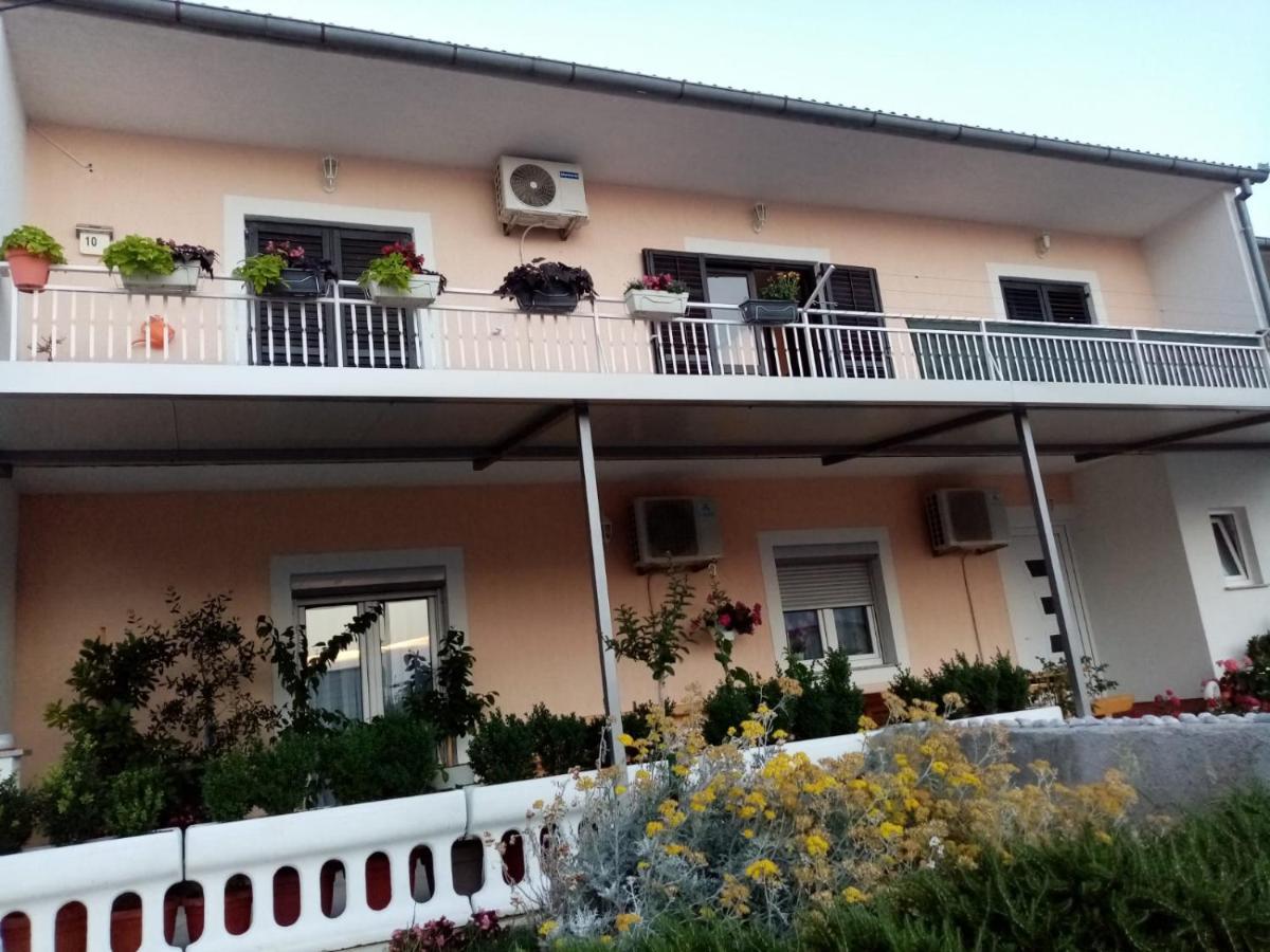 Apartment Lana Сень Екстер'єр фото